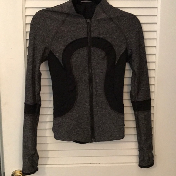 lululemon athletica Jackets & Blazers - Lululemon reversible zip front jacket size 2